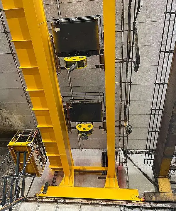 Overhead crane protected from corrosion with NanoPrep