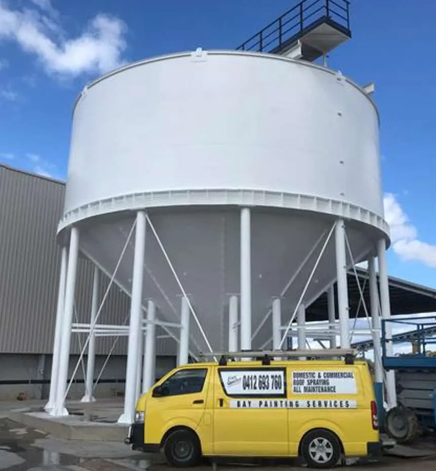 Tank After the Application of ReziSafe R230 Top Coat